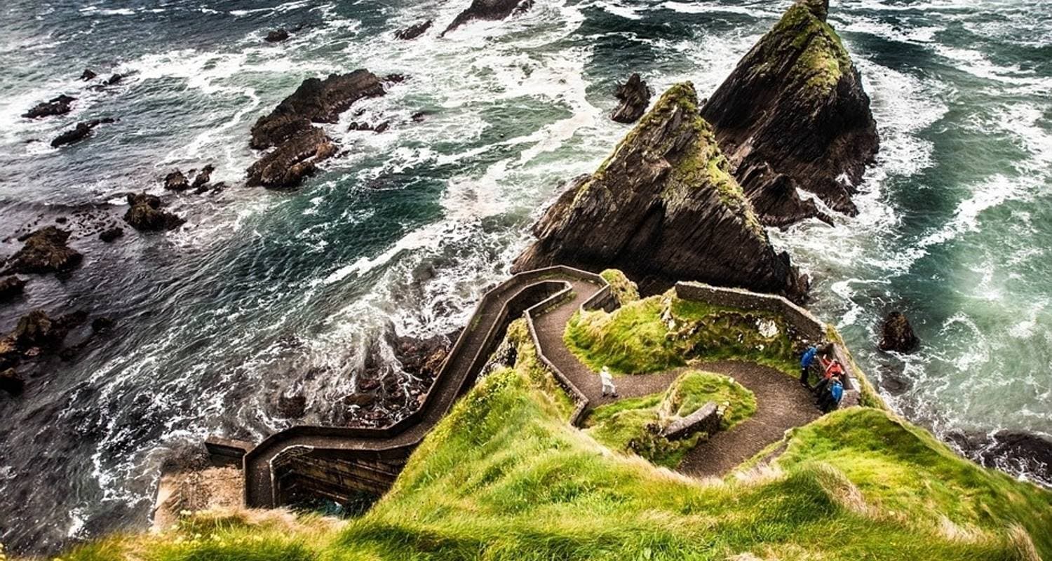 Castles & Coast Experience - Small Group Tour