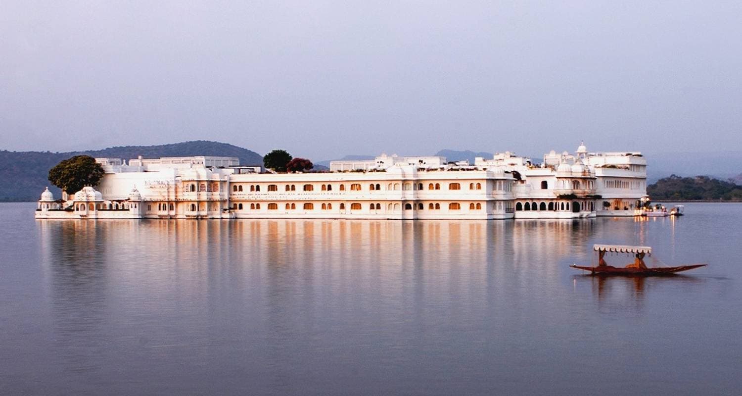 Golden Triangle Tour with Rajasthan & Varanasi