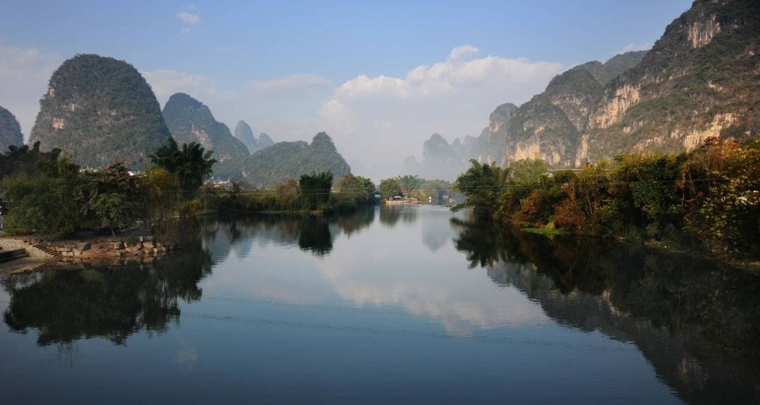 China Encompass 16Days: Beijing, Shanghai, Xian, Chengdu, Three Gorges, Yangshuo, Hong Kong