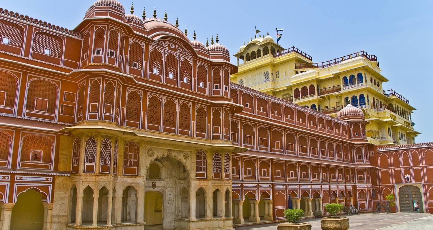 Golden Triangle Tour with Varanasi & Khajuraho