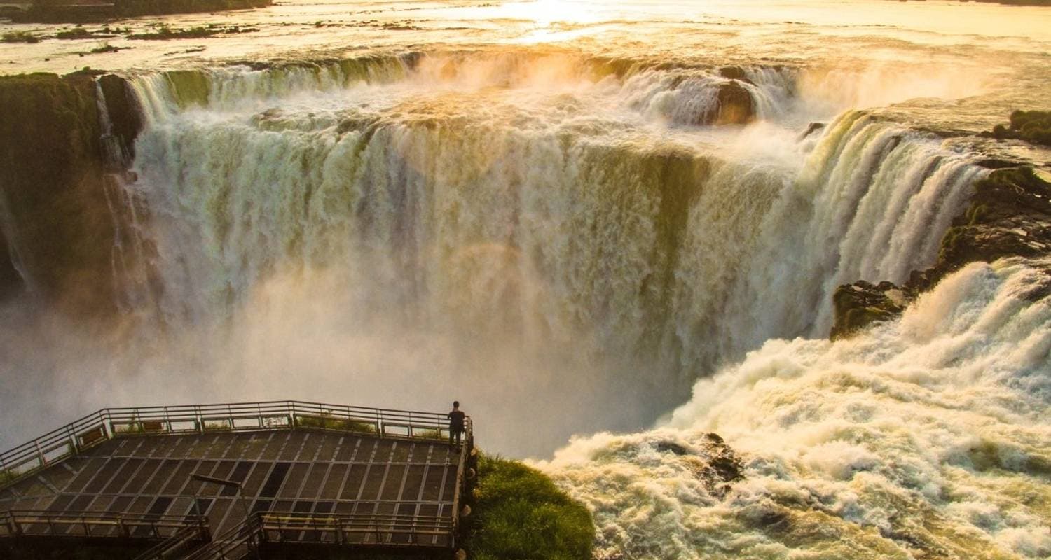Iguazu Falls Tour of the Argentinian & Brazilian Side