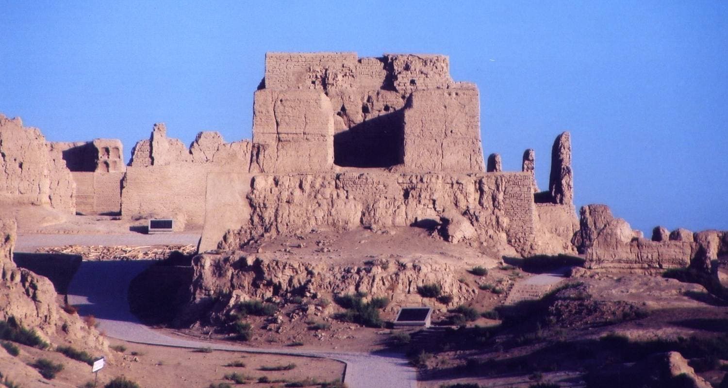 China Silk Road 10 Days: Xian, Zhangye, Jiayuguan, Dunhuang, Turpan, Urumqi, Kashgar