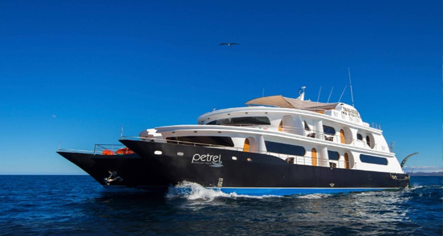Guide Galapagos Luxury Cruise 9 Days Tour