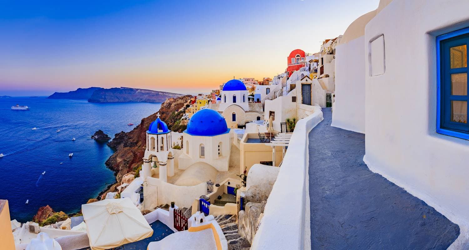 Explore Athens, Mykonos & Santorini & stay at 4* hotels (3 optional activities)