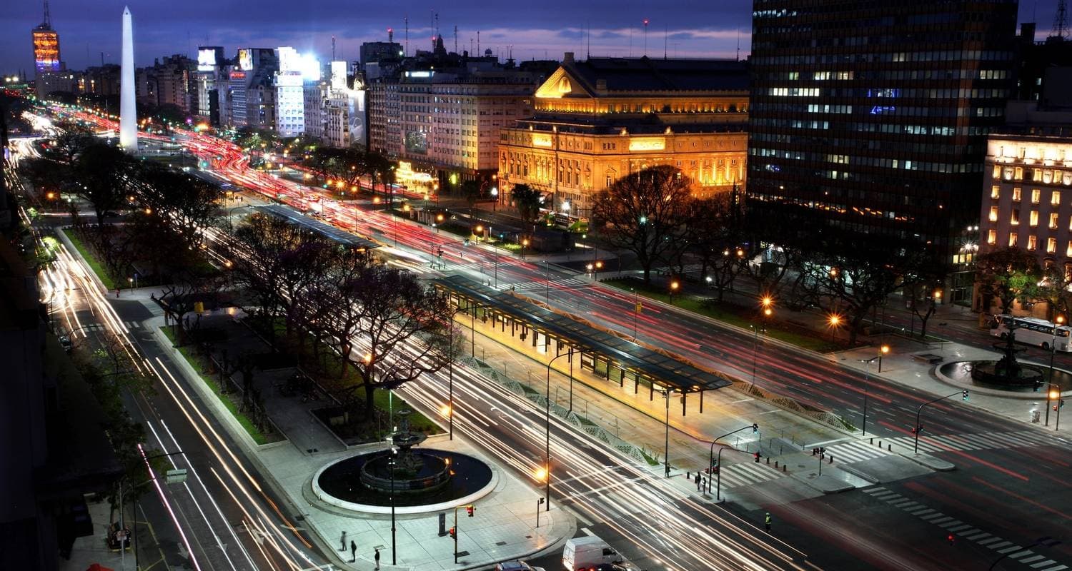 Discovery the best of Buenos Aires, Santiago de Chile & Easter Island