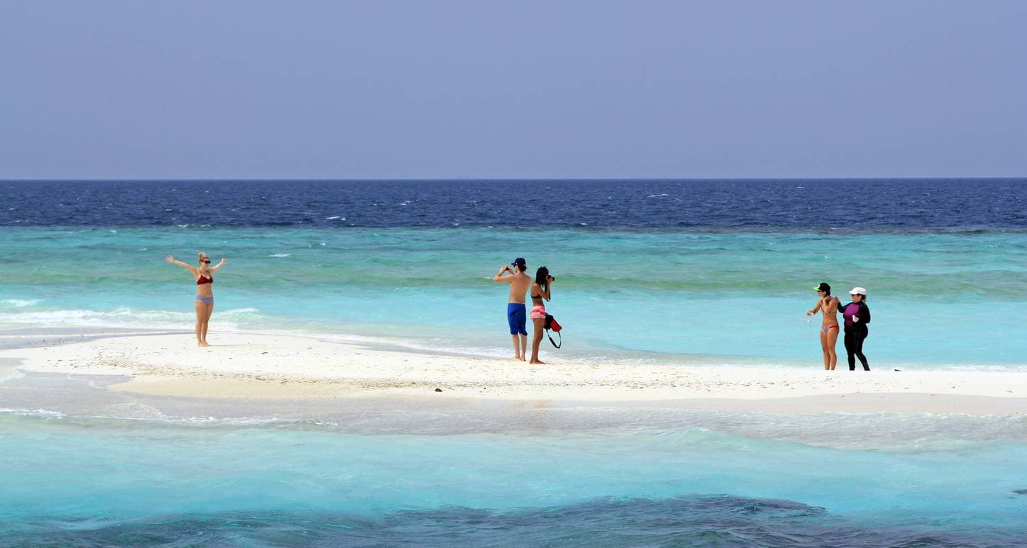 MALDIVES BEST SELLER! Travel Package ~ 4 days in paradise!