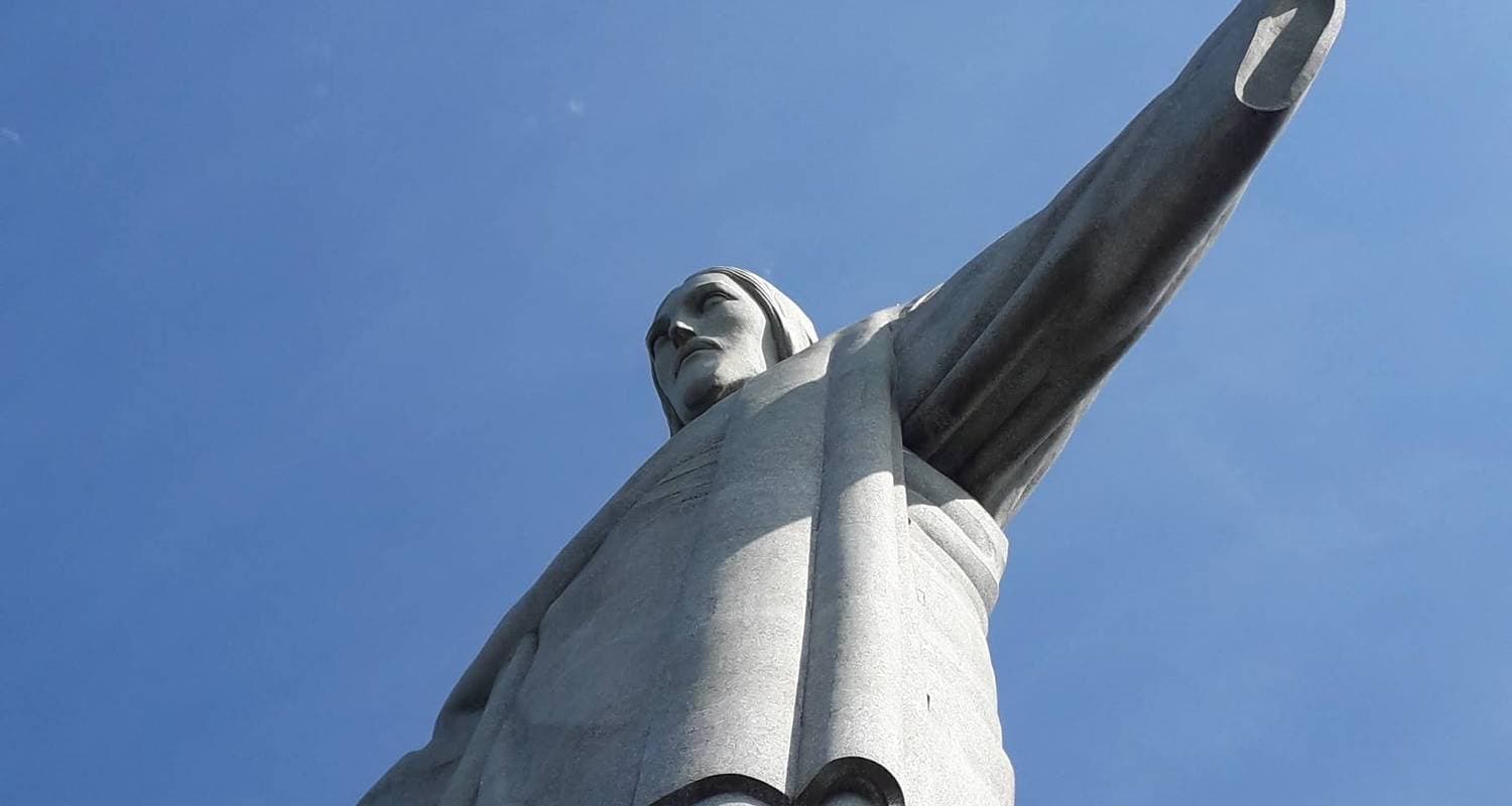 From Rio de Janeiro to the End of the World