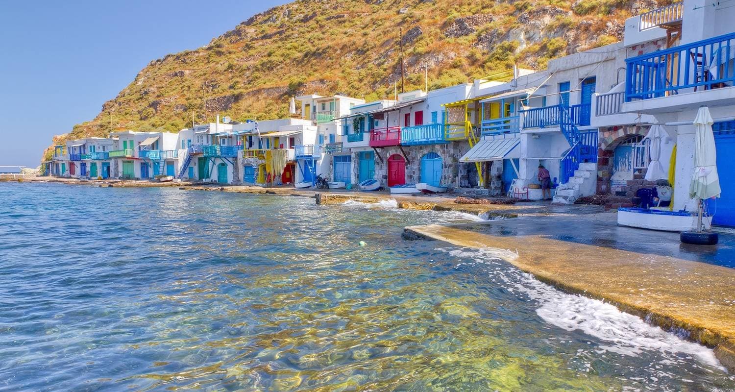 Paros, Naxos, Santorini & Milos with Guided Tours - Premium
