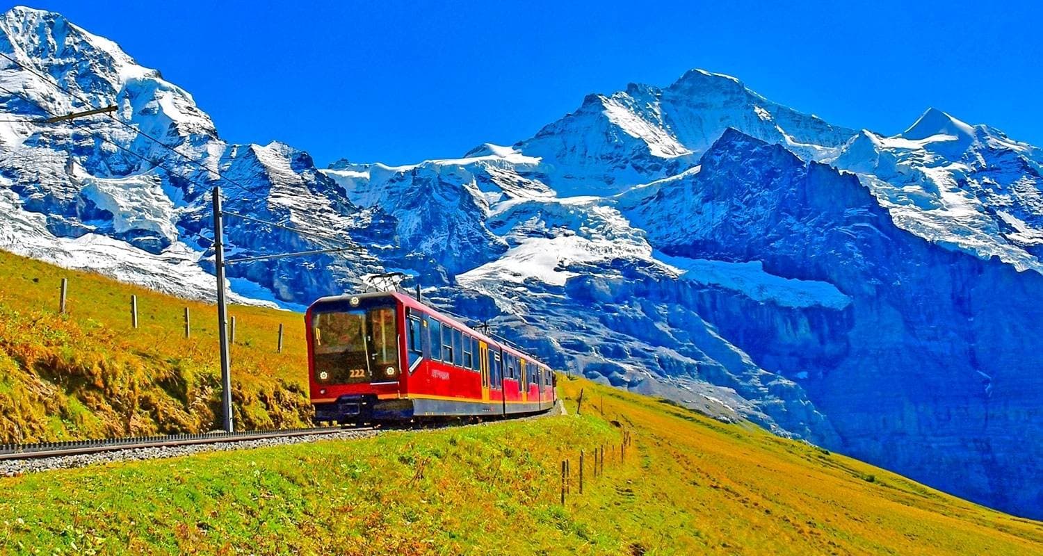 Independent Tour of Switzerland Train Experience with 4-star Hotels