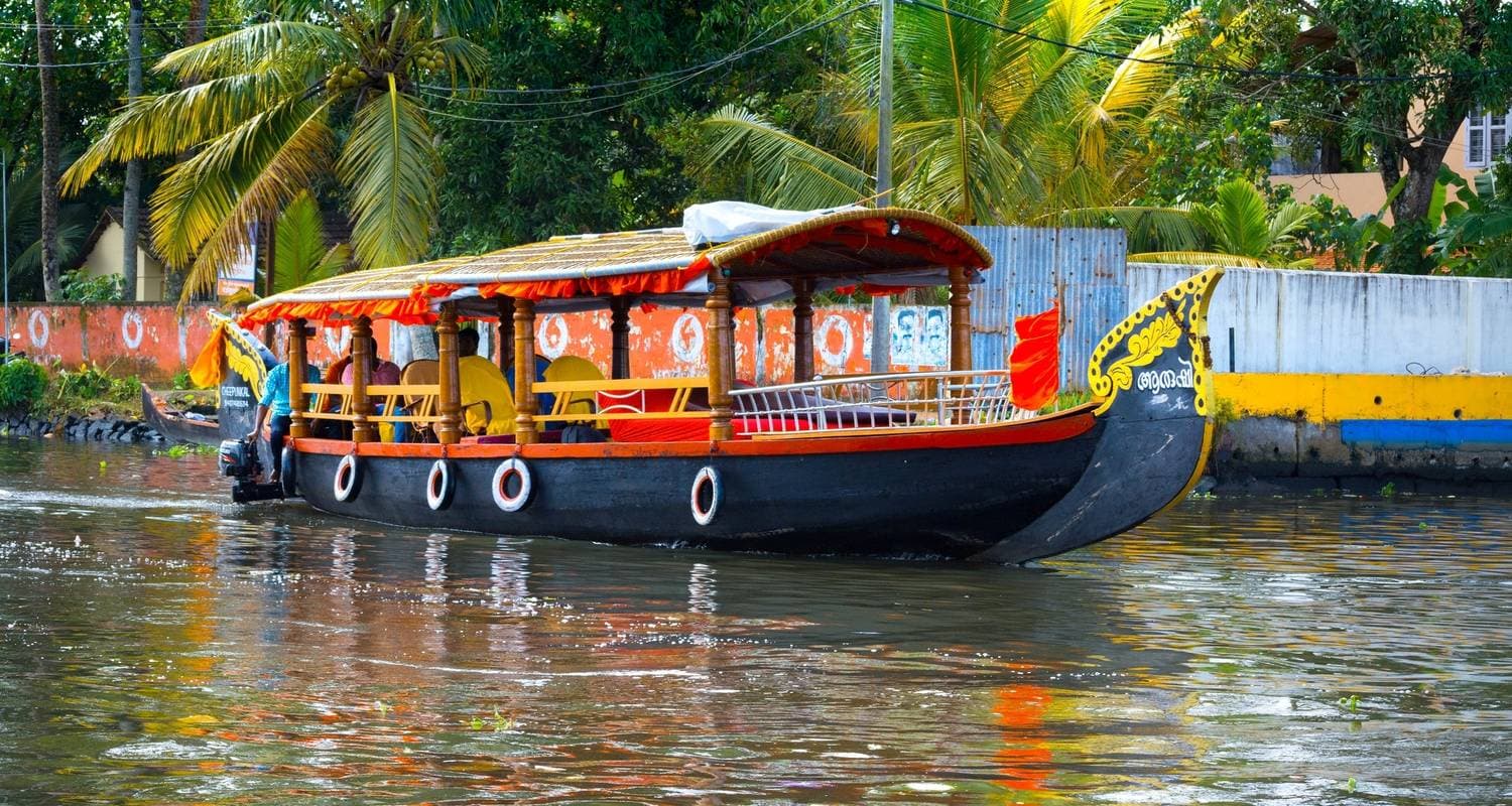 Amazing Kerala Tour from Cochin