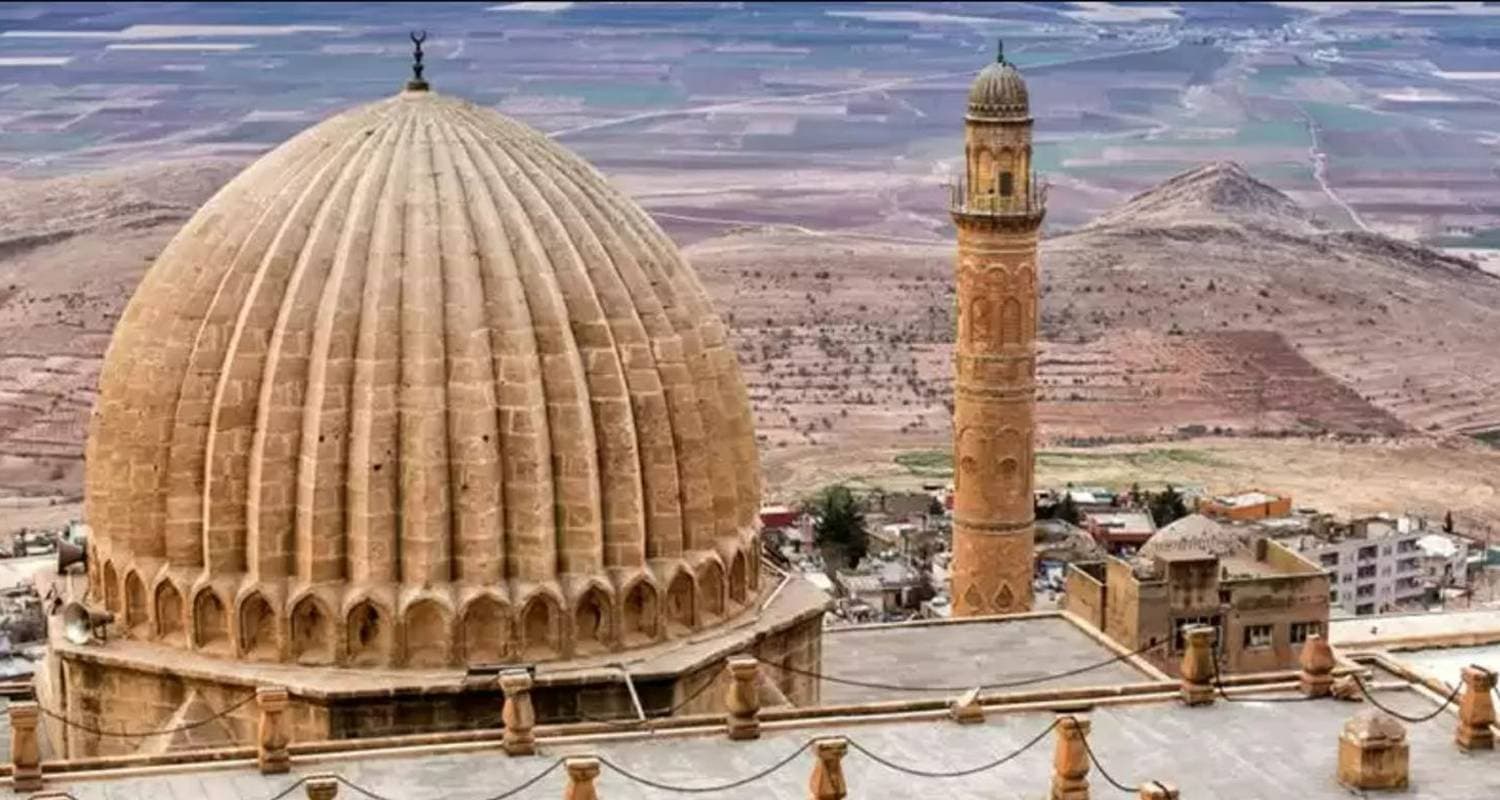 Istanbul - Cappadocia - Mt Nemrut - Gobeklitepe - Mardin Tour