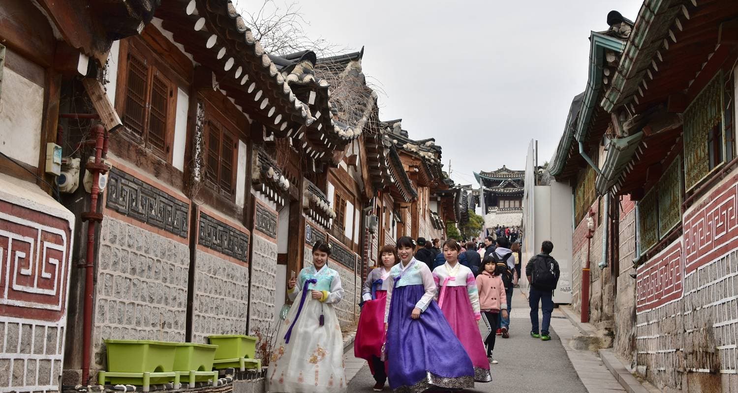 Premium South Korea Adventure: Culture, Cuisine, & Coastlines