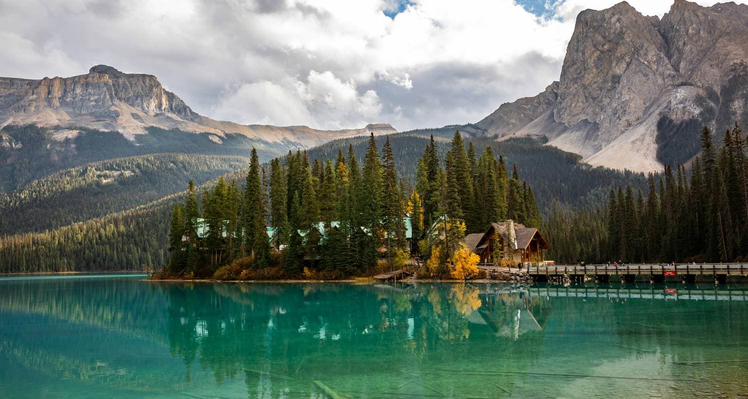 Canadian Rockies Adventure Tour: Banff, Yoho, Kootenay & Lake Louise Highlights