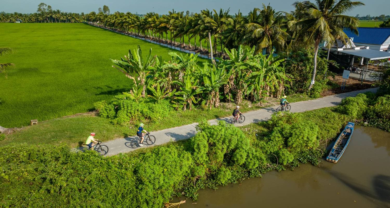 Vietnam & Cambodia Bike Tour: Saigon to Angkor Wat