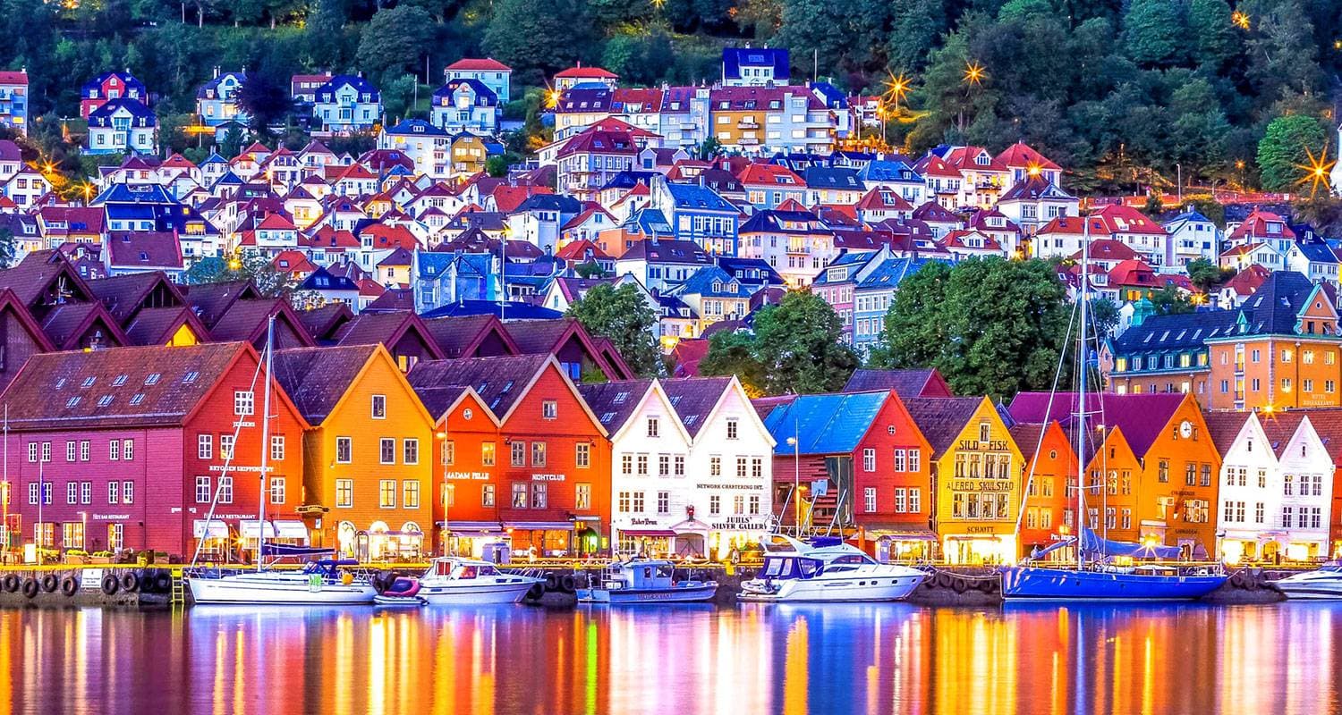 Tailor-Made Private 5 Days Norway Trip to Chase the Northern Lights
