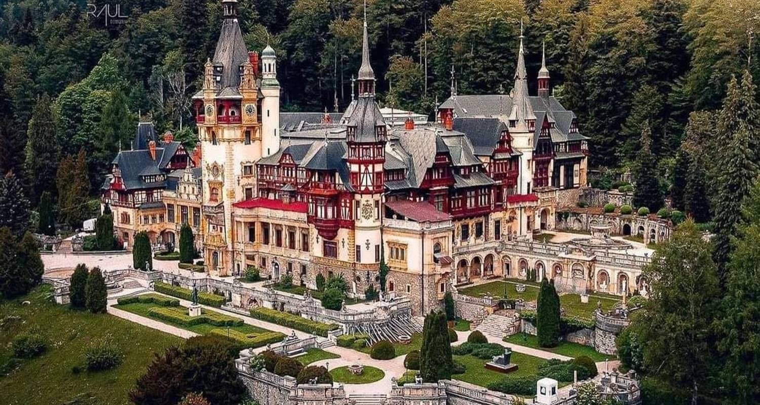 Transylvanian Medieval Castles & Fortified Churches 4-Day Private Tour