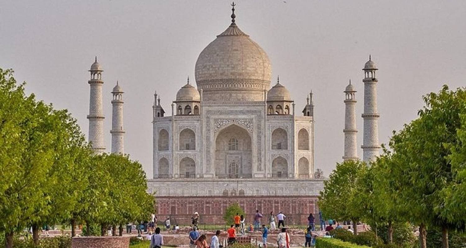Delhi Agra & Varansi Tour From Delhi With Sunrise /Sunset Taj Mahal — photo 3
