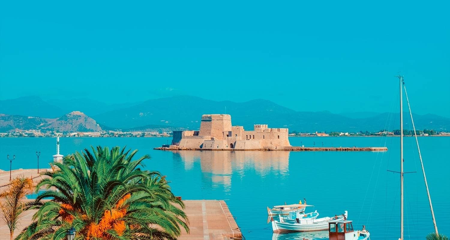 Grand Greece Tour: Peloponnese & North Greece & Santorini