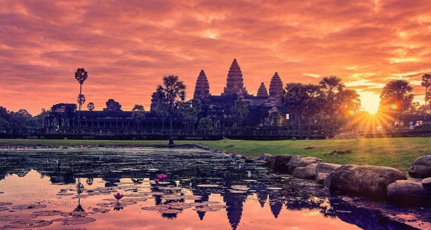 Vietnam, Cambodia & Thailand with Singapore Extension (private guide & driver）