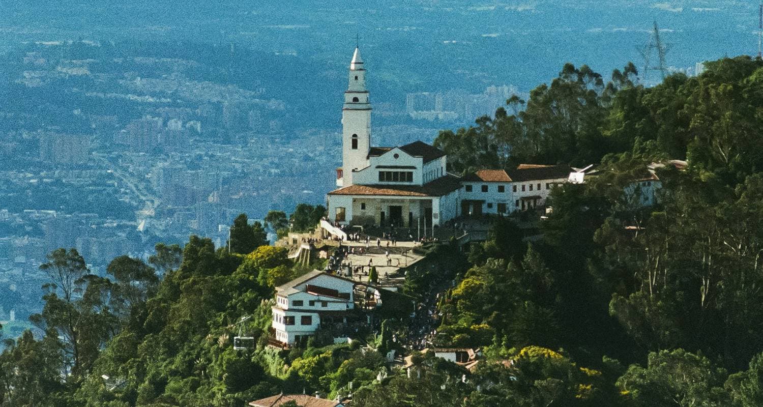 in Colombia – Coffee Traditions, Mountain Landscapes & Colonial Treasures