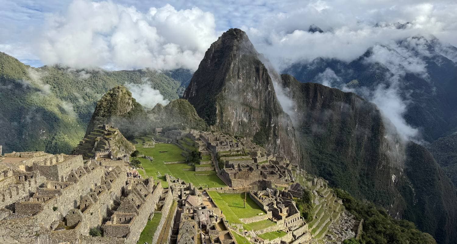 Colombia, Peru, Bolivia, & Chile Tour with Inca Trail & Bolivia Salt Flats Tour