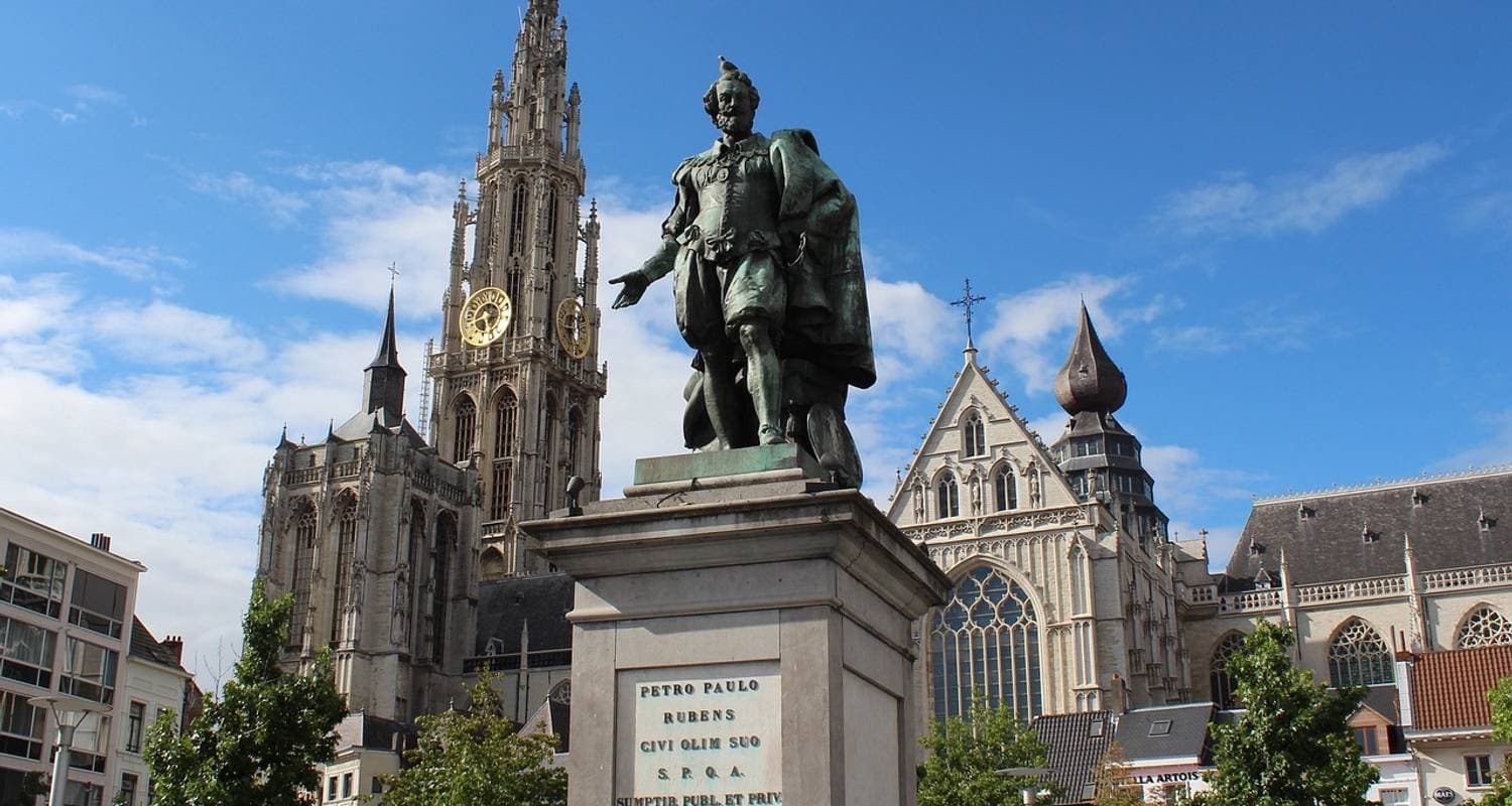 Brussels including Antwerp, Battle of the Bulge, Flanders Fields, Ghent, Bruges, Luxemburg & Dinant