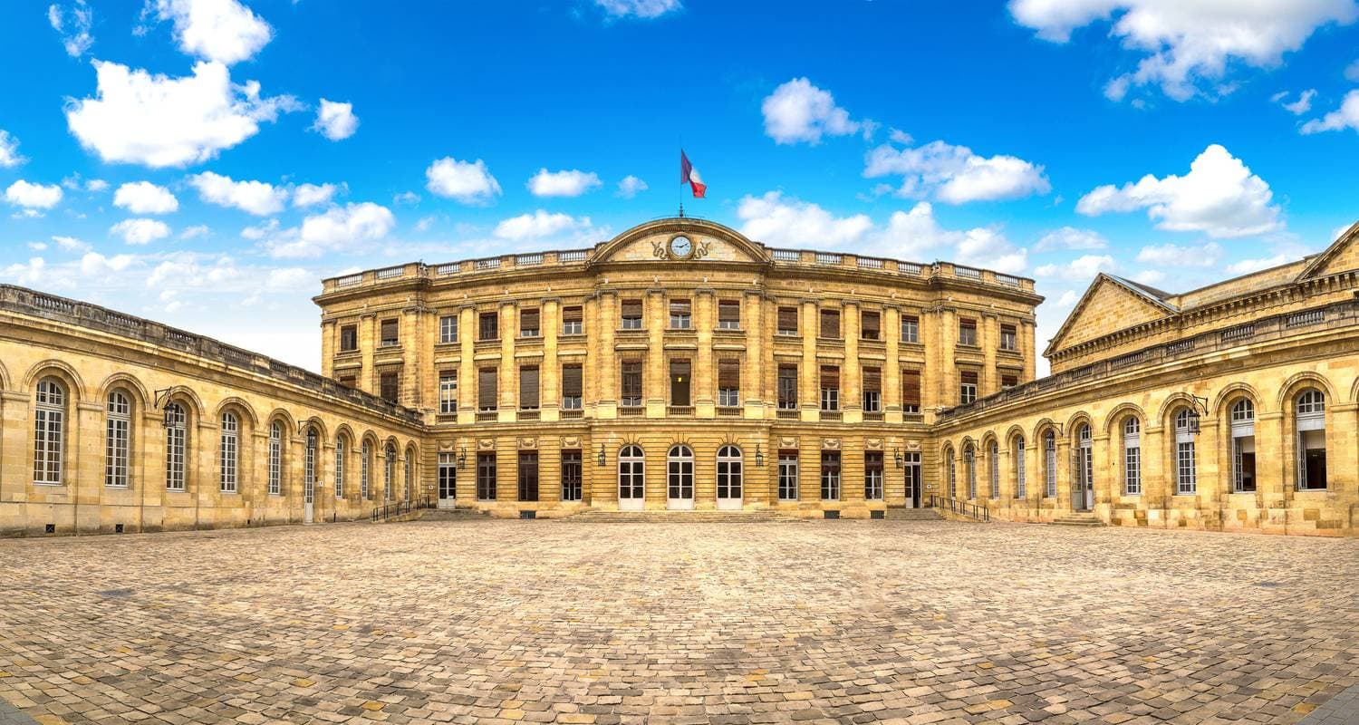 Journey Through France's Enchanting Past — photo 2