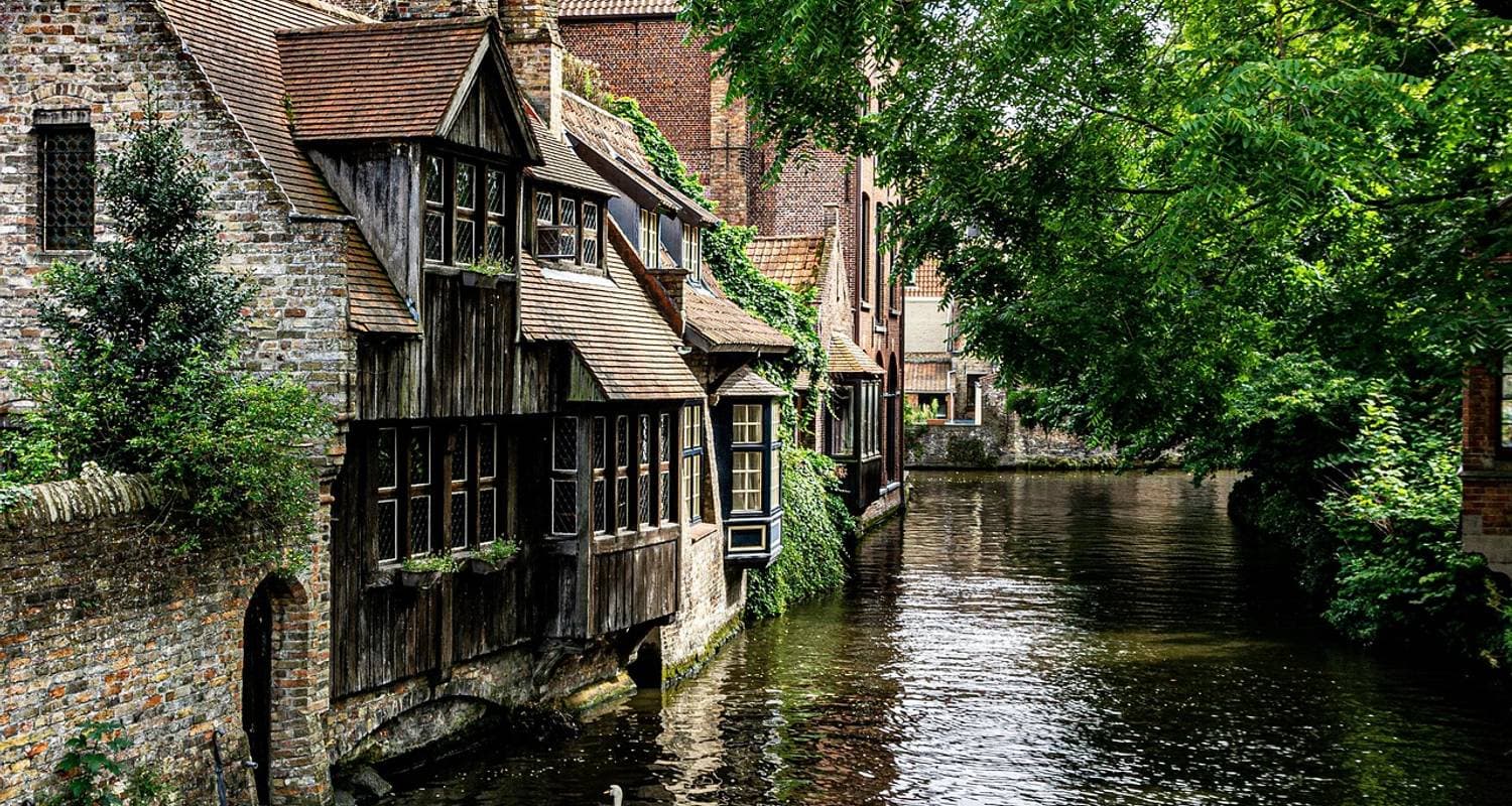 in Brussels & Luxembourg by Train: Fairytale Cities, Castles & Culture
