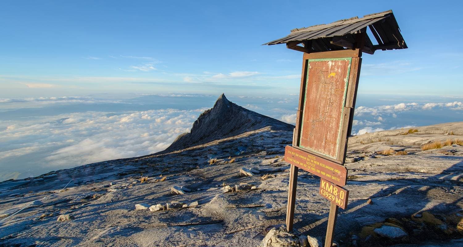 Trek Mt Kinabalu