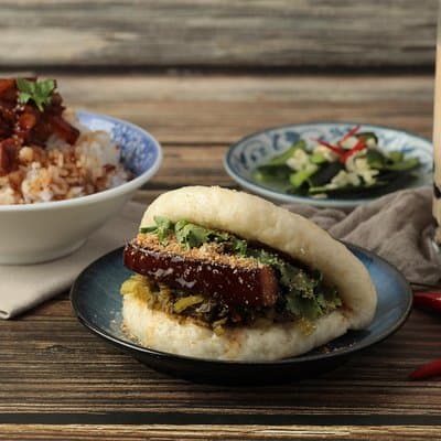 Street Food Cooking Class in Taipei : Gua Bao/Lu Rou Fan/Boba Tea