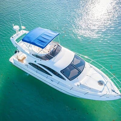5H 42' Azimut Yacht All-Inclusive from Tulum & Playa del Carmen.