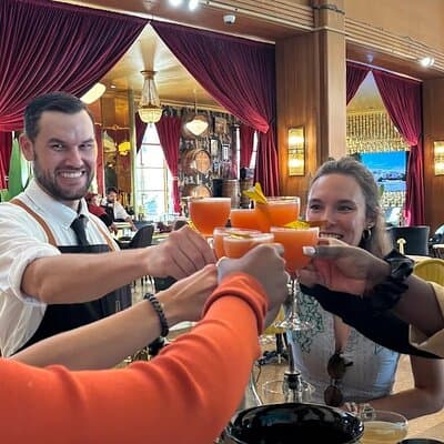 San Francisco Gin Cocktail Class with Bay Views | Gold Bar