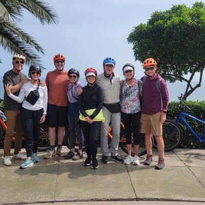 Lima Bike Tour Miraflores Pyramid & Bohemian Barranco
