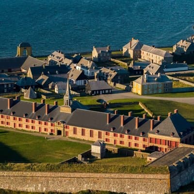 Louisbourg Lighthouse and Fortress Tour