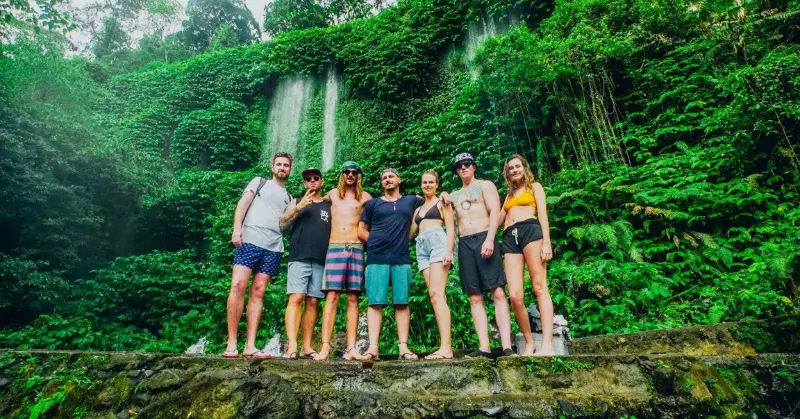 A group of young adults on a TruTravels tour in Asia